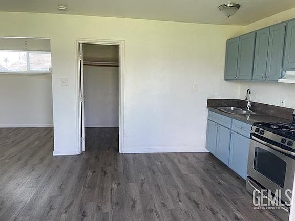 5th image of 1315 11th Ave