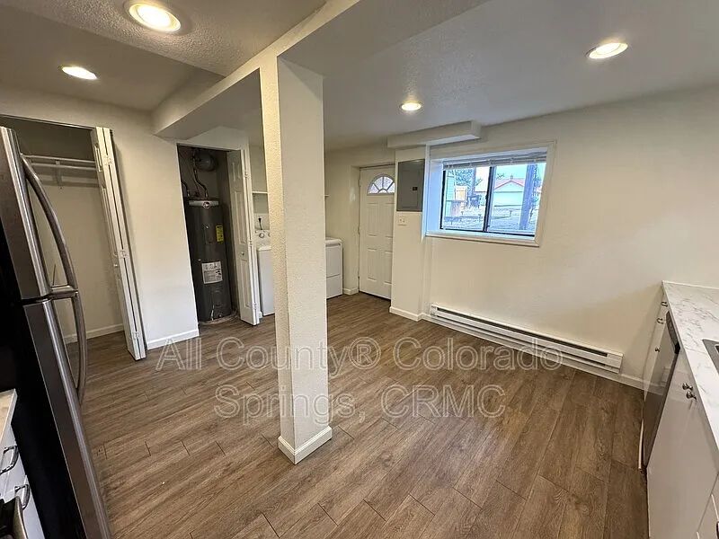 2 bed, 1.0 bath, 968 sqft, $1,260 — Photo 4