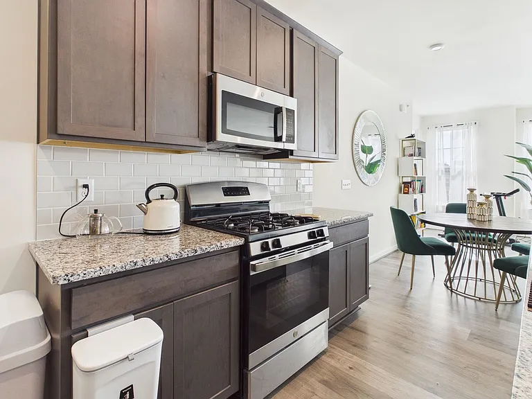 12102 Oxford Landing Dr #204 — Photo 9