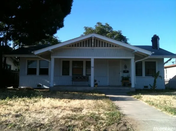 740 W Yosemite Ave, Manteca, CA 95337