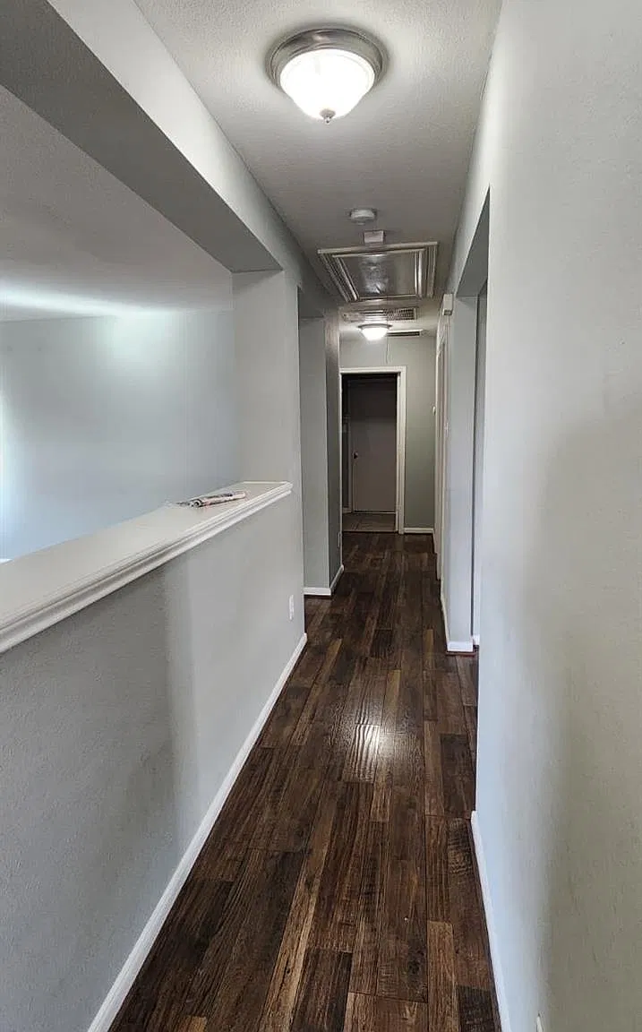 3 bed, 4.0 bath, 1605 sqft, $2,000 — Photo 4