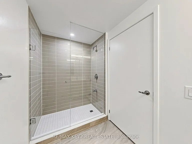 4010 Eglinton Ave W #710 — Photo 26