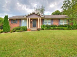 1808 Rosalie Ridge Dr NE, Huntsville, AL 35811