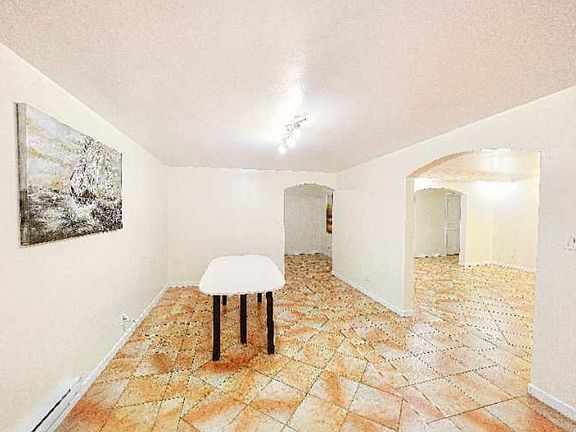 5th image of 1116 Edgewood Rd