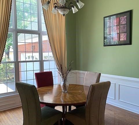 4th image of 3275 Thorneridge Trl
