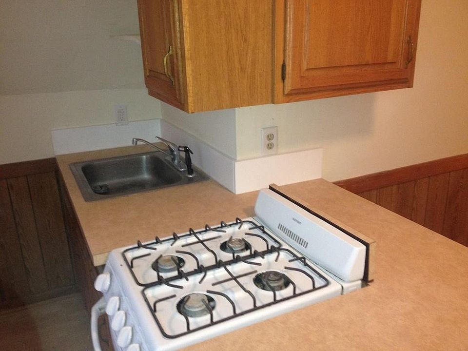 2nd image of 1317 N West St