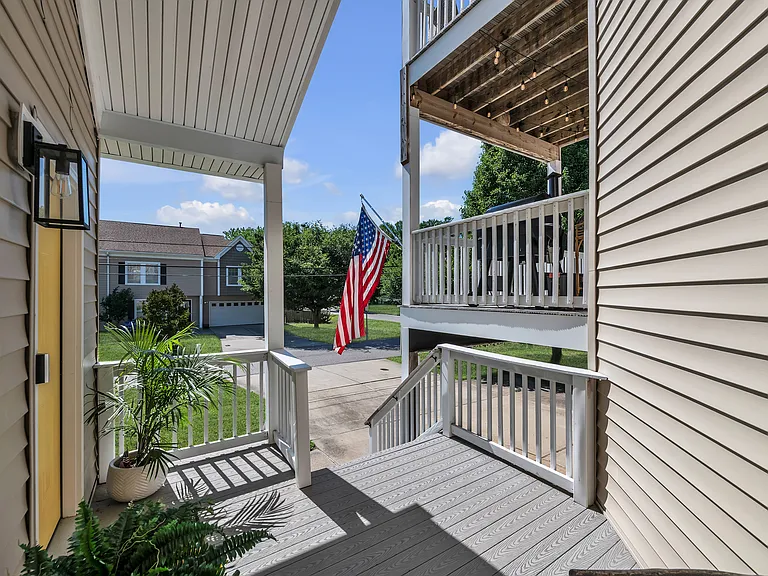2226 E Berrie Cir — Photo 10