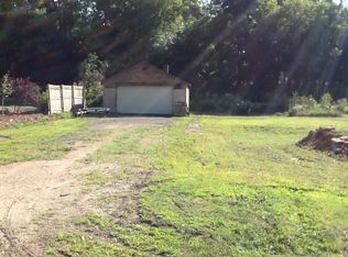 301 Crescent St, Mazomanie, WI 53560
