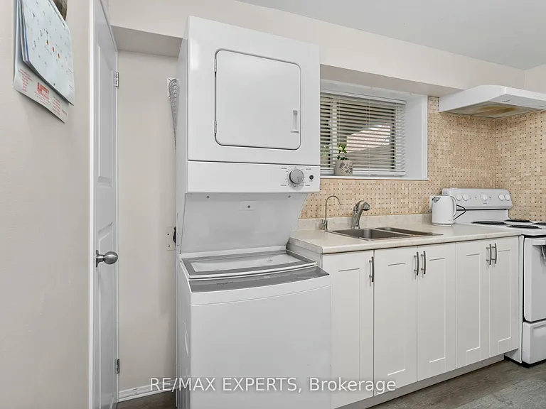 423A Valermo Dr #BASEMENT — Photo 21