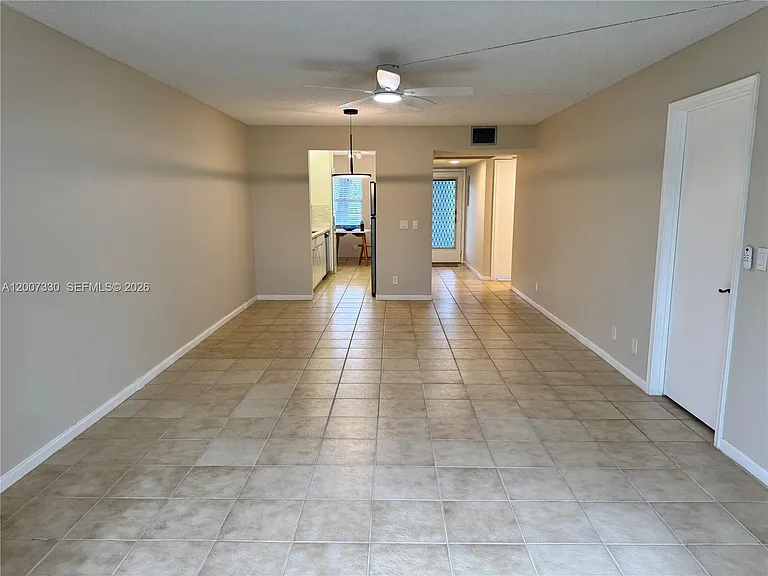 12501 SW 14th St #112R — Photo 8
