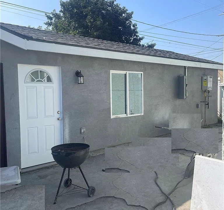 806 E 103rd Pl