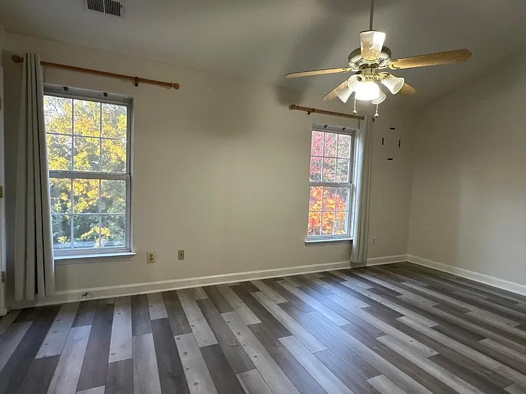 14066 Madrigal Dr — Photo 14