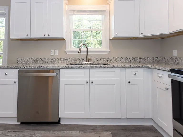 216 Lemmon St — Photo 8