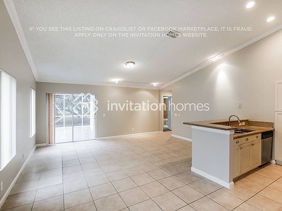 3rd image of 742 San Remo Dr