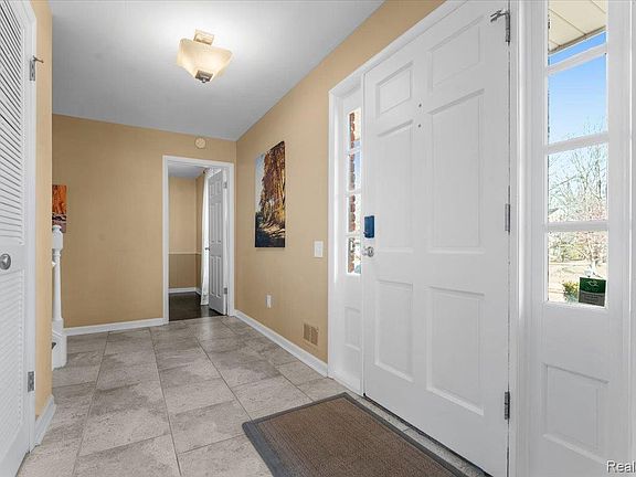 4th image of 31065 Old Stage Rd