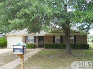 4869 Woodcrest Dr, Athens, TX 75752