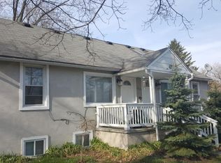 1416 Botkins St APT 1, Commerce Township, MI 48390