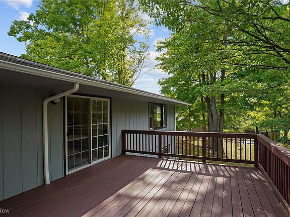 2nd image of 318 Smith Dr