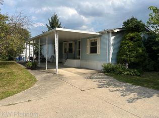 50104 Ambleside Ct, Shelby Township, MI 48315