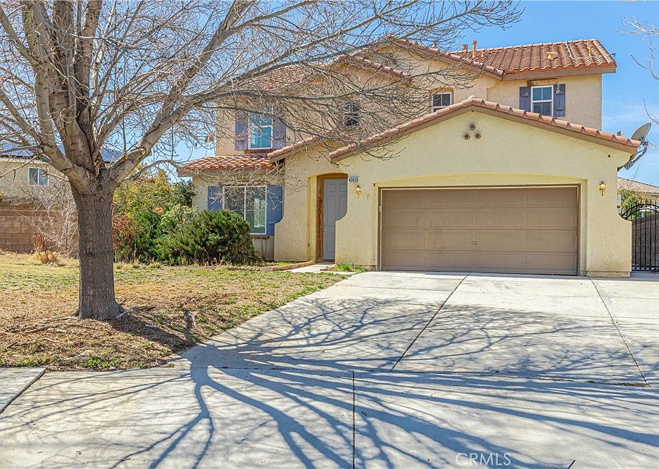 1st image of 43635 Dana Dr