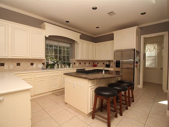4th image of 15519 Wooden Oak Ct