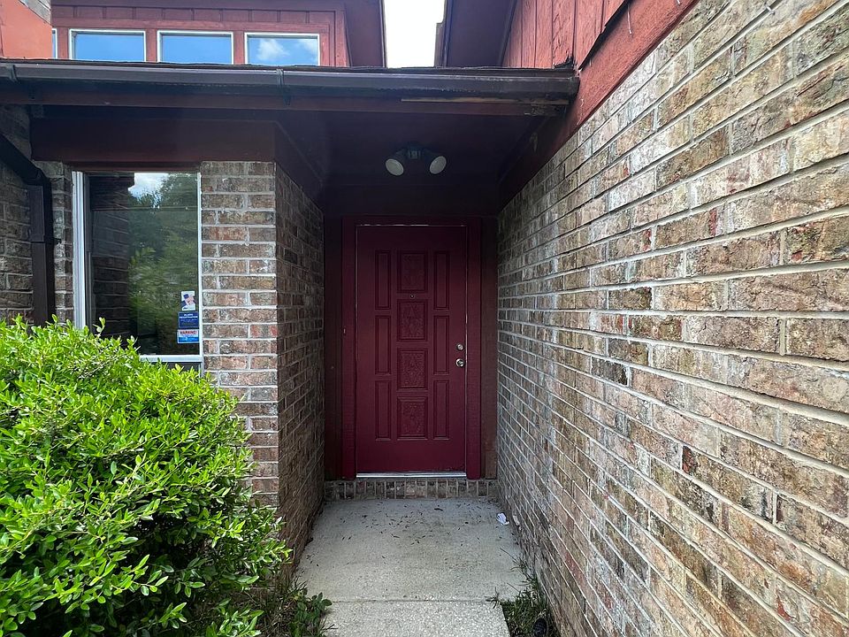 1st image of 8717 Bishopswood Dr