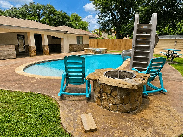 13914 Bonnington Dr — Photo 21