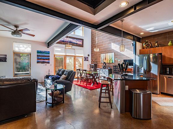 5th image of 4304 Prairie Loft Way NE