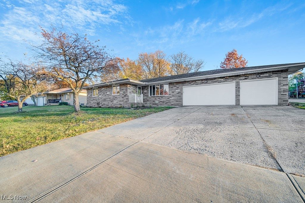 80 Panorama Dr, Seven Hills, OH 44131 | MLS #5168333 | Zillow