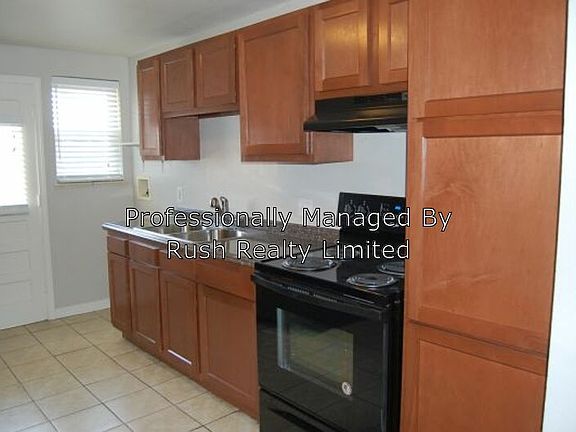 5th image of 1106 Rosemary St APT 2