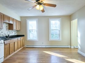 29 Simon Street, 29-3