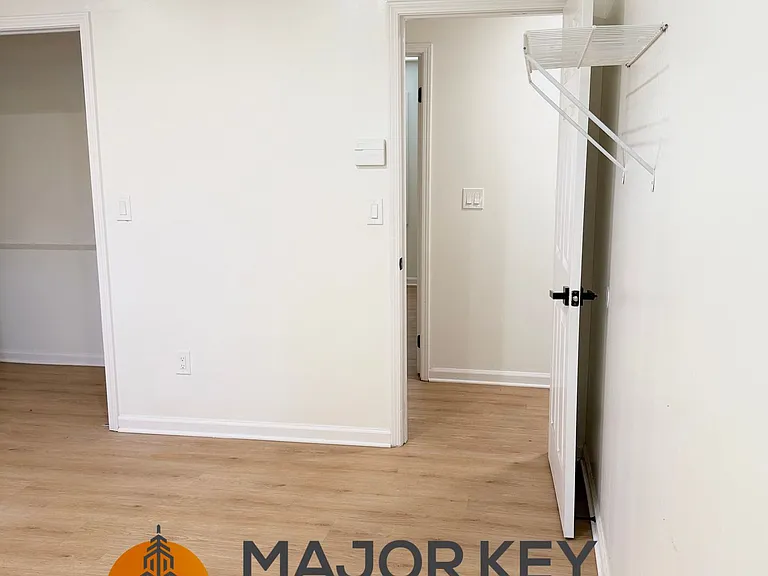 4555 Sugarloaf Pkwy — Photo 26