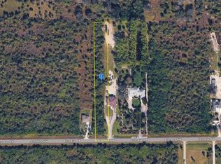 365 41st Ave NE, Naples, FL 34120