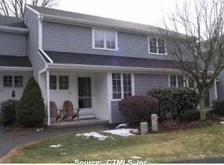 15 Willow Brook Dr, Glastonbury, CT 06033