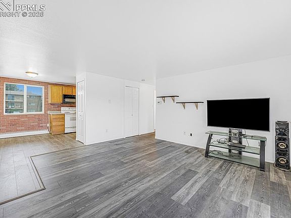 5th image of 3020 E Bijou St APT 1B