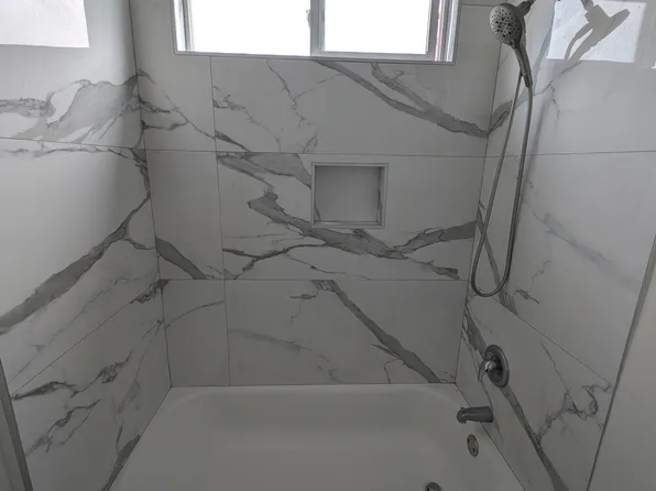 334 N Berendo St #213, Los Angeles, CA 90004