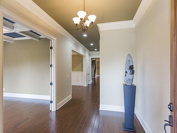 5th image of 1272 Overton Cir