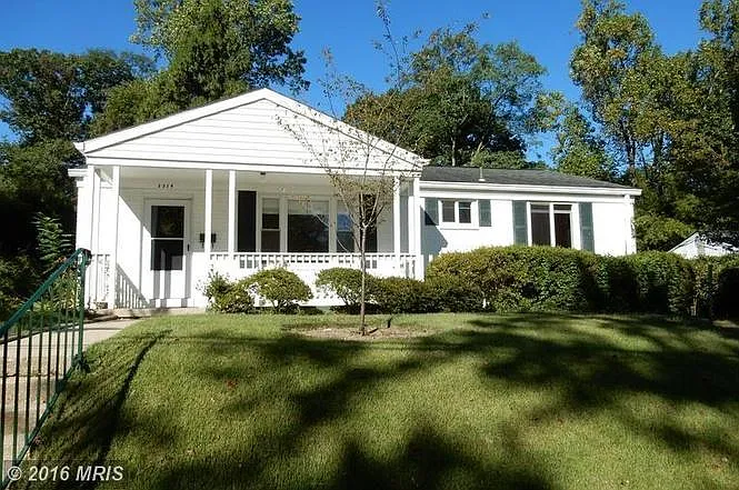 3314 Stanford Street — Photo 2