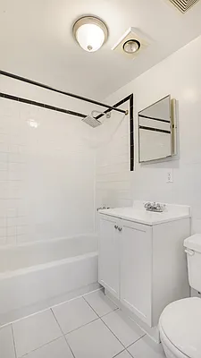 Rented by Creed Realty Group | media 10