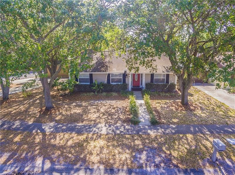 1st image of 16019 Saddle Creek Dr