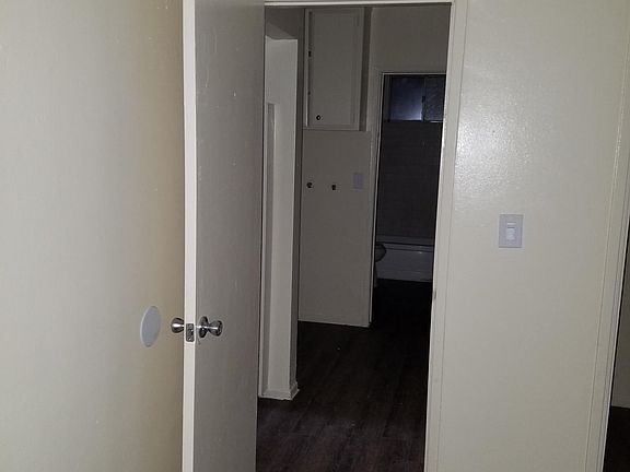 3rd image of 1326 Maine Ave