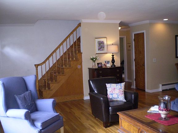 4th image of 104 Greenridge Dr