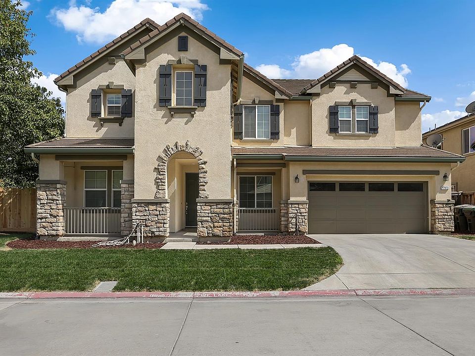 1st image of 17972 Early Frost Ln