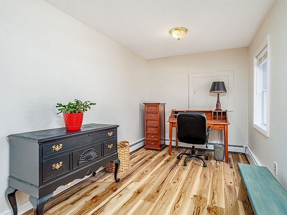 4th image of 113 Parker Rd #1