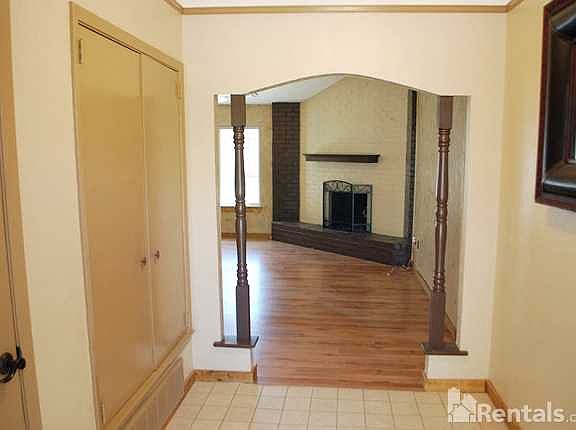 2nd image of 2440 Meadow Creek Dr