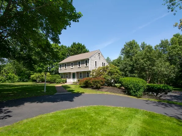 4 Beach Rose Ln, Scituate, MA 02066