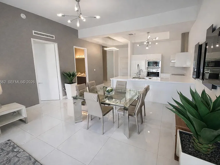 250 Sunny Isles Blvd #Townhouse 407 — Photo 7