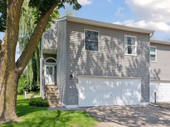 5492 Egan Dr, Savage, MN 55378