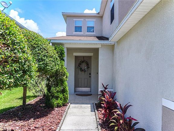 3rd image of 9612 Simeon Dr