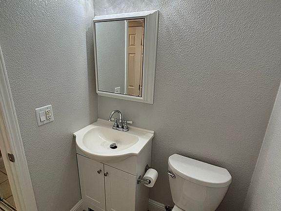 4th image of 117 El Capitan Ln